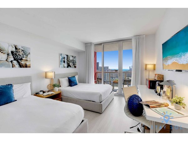 Holiday apartment in Broward County from £130 per night