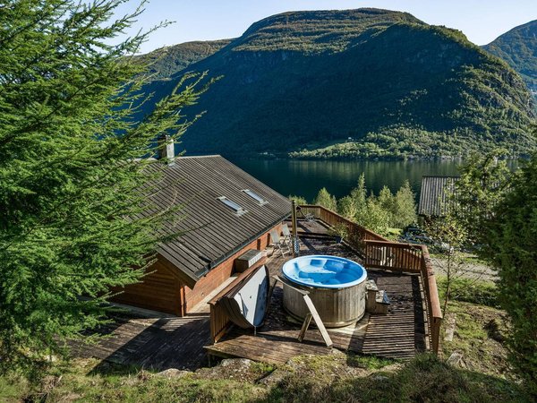 Holiday home in Vik from £109 per night