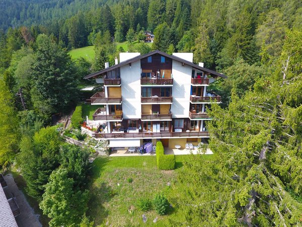 Holiday apartment in Leytron from £65 per night