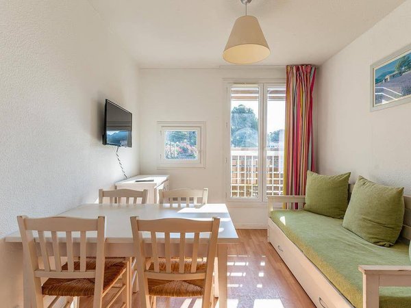 Holiday apartment in Var from £34 per night