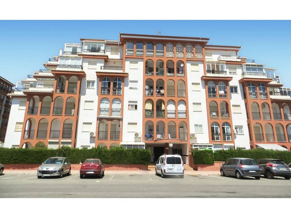 Holiday apartment in Torrevieja from £27 per night