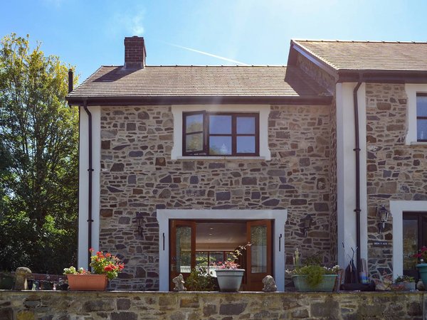 Holiday home in Mid-Wales from £57 per night