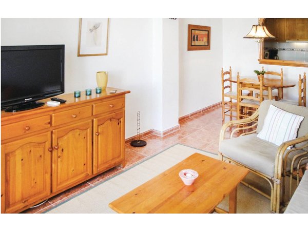 Holiday apartment in Torrevieja from £27 per night