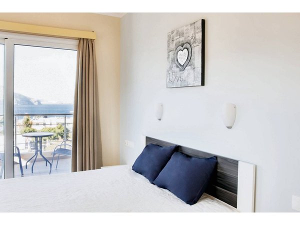 Holiday apartment in Karpathos from £126 per night