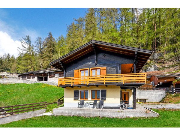 Holiday home in Grächen from £147 per night