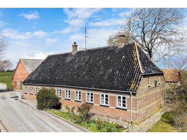Holiday home in Ærø from £45 per night