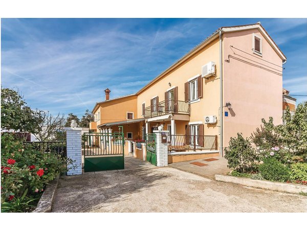Holiday apartment in Valtura from £30 per night