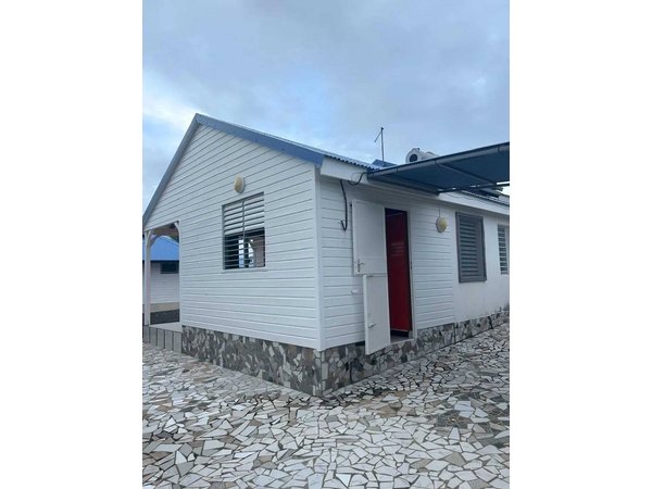 Holiday home in Grande-Terre from £72 per night