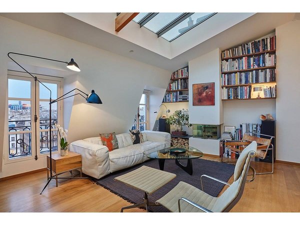 Holiday apartment in Paris from £1003 per night
