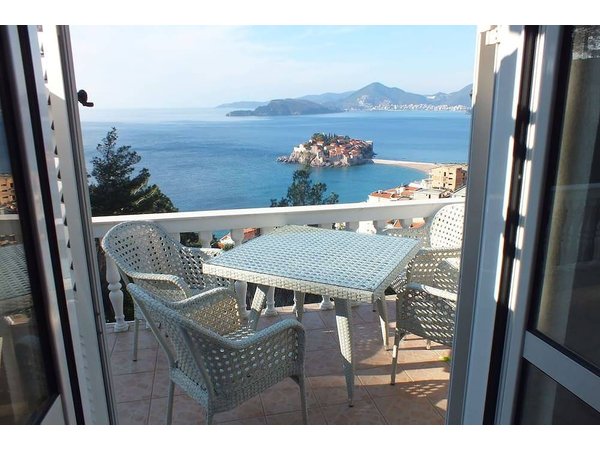 Holiday apartment in Opština Budva from £83 per night
