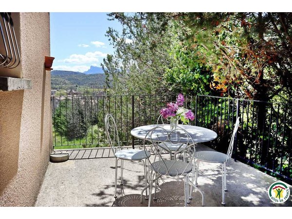 Holiday home in Drôme from £49 per night