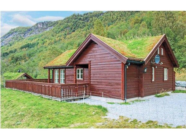Holiday home in Sogndal from £133 per night