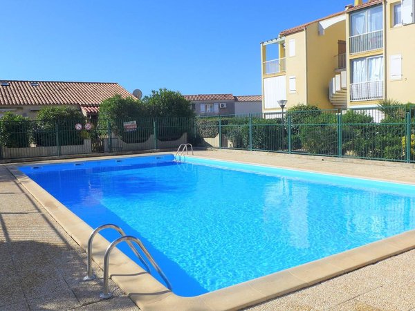 Holiday home in Aude from £44 per night