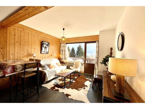 Holiday apartment in Combloux from £93 per night