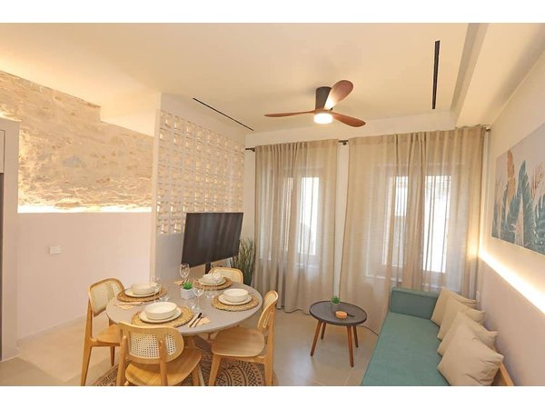 Holiday home in Syros from £125 per night
