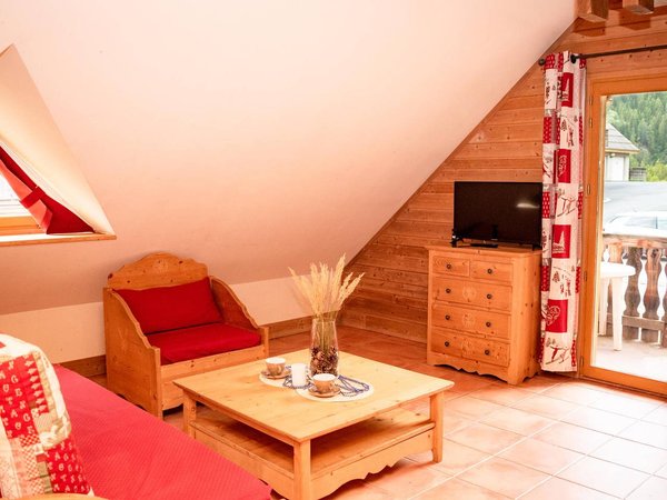 Holiday apartment in Provence from £81 per night