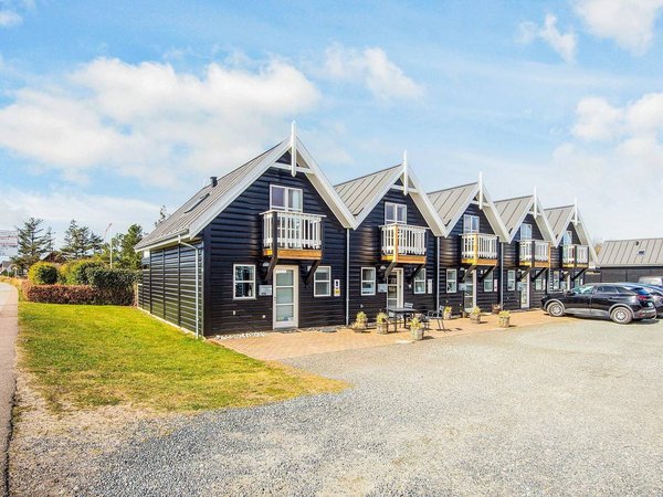 Holiday home in Mudflat from £53 per night