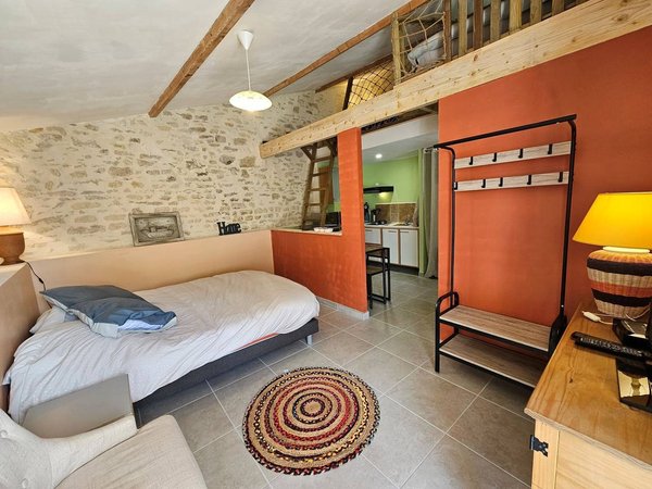 Holiday home in Annezay from £42 per night