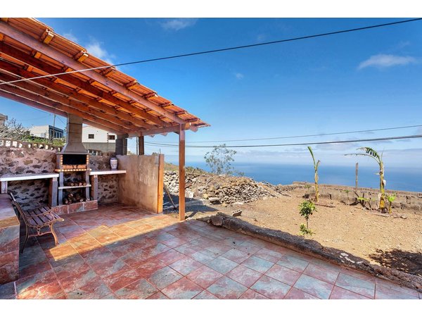 Holiday home in Valverde from £38 per night