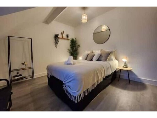 Holiday apartment in Cardiff from £75 per night
