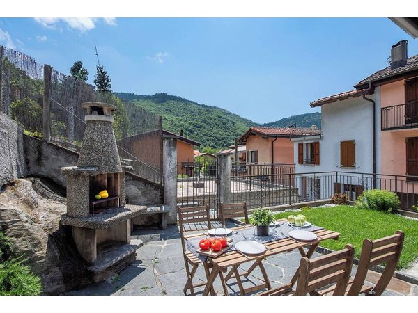 Holiday home in Lugano from £136 per night