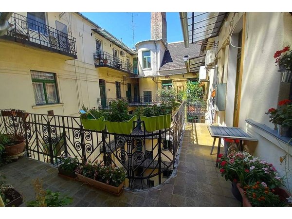 Holiday apartment in Budapest from £74 per night