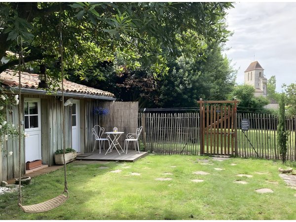 Hotel in Gironde from £64 per night