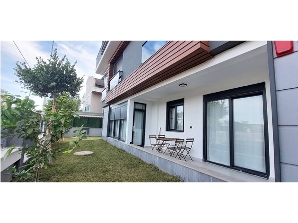 Holiday apartment in Muratpaşa from £107 per night