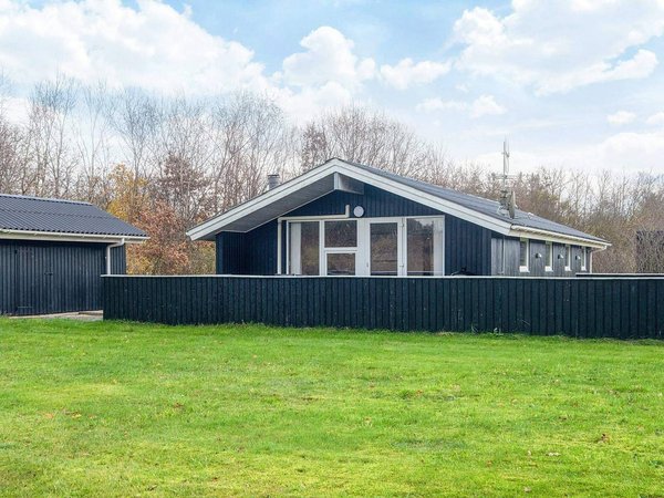 Holiday home in Hemmet from £37 per night