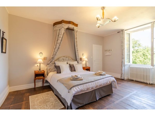 Hotel in Dordogne from £71 per night