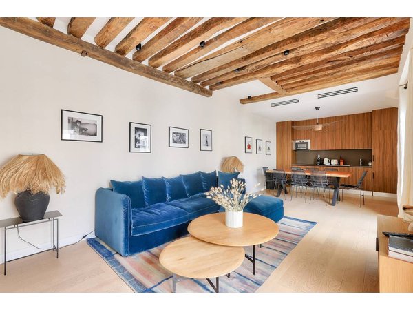 Holiday apartment in Paris from £1107 per night