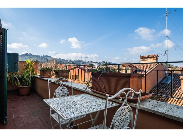 Holiday apartment in Bologna from £99 per night