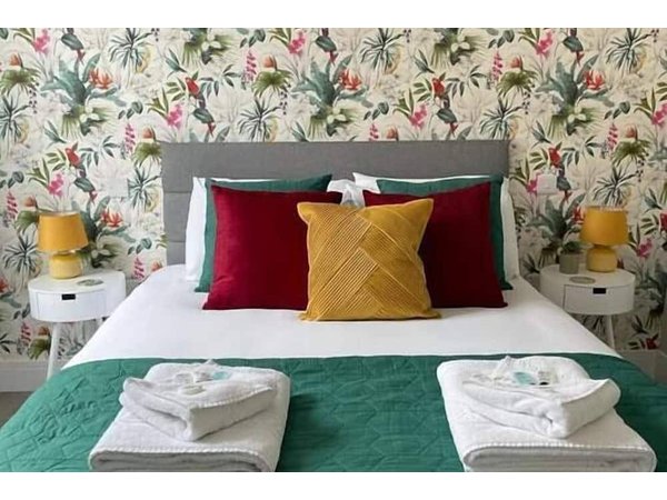 Holiday apartment in Bournemouth from £91 per night