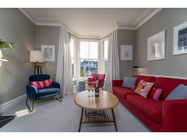 Holiday home in Cornwall from £159 per night
