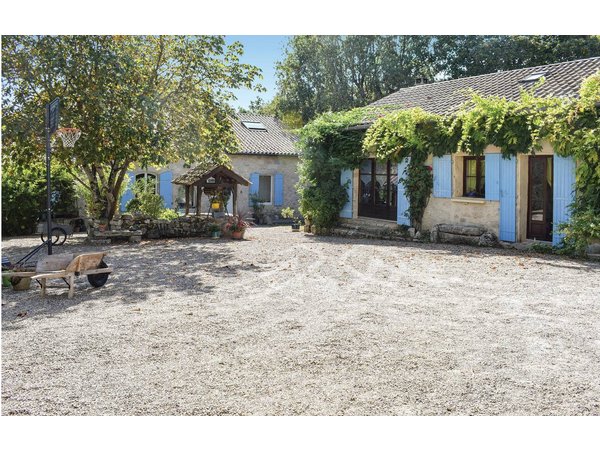 Holiday home in Quercy from £41 per night