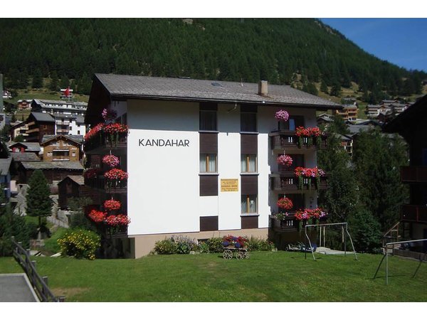 Holiday apartment in Saas-Fee from £86 per night