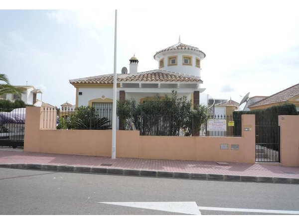 Holiday home in Mazarrón from £143 per night
