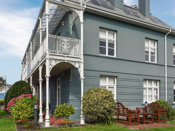 Holiday apartment in Mid-Wales from £111 per night