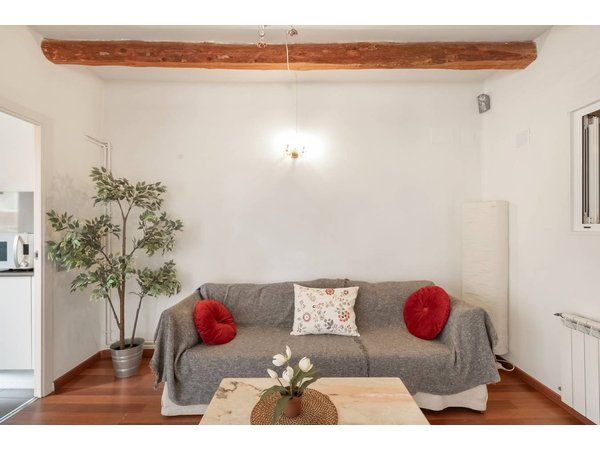 Holiday apartment in Bages from £76 per night