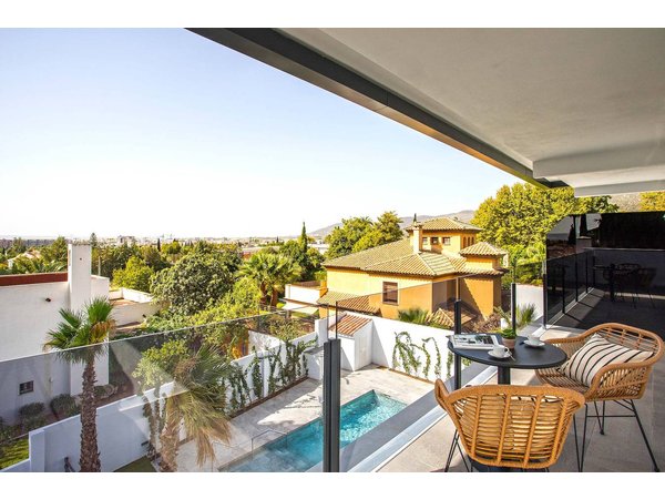 Holiday apartment in Cordoba from £110 per night