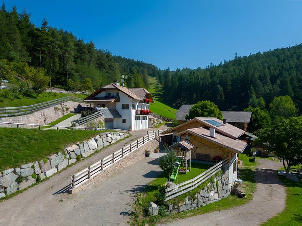 Holiday home in Jenesien from £161 per night