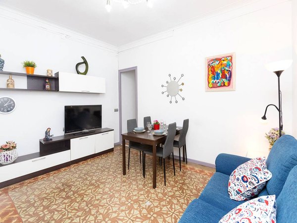 Holiday apartment in Barcelona from £157 per night