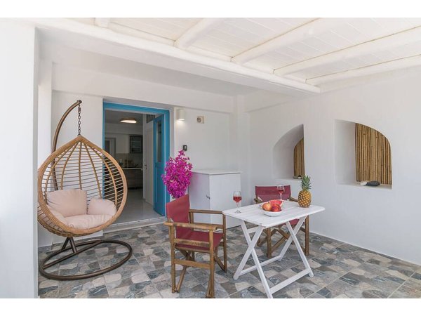 Holiday home in Milos from £116 per night