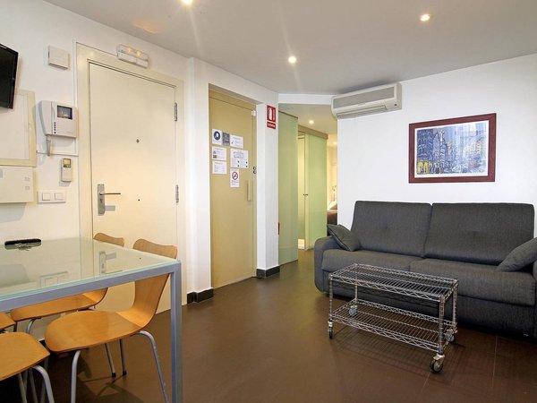 Holiday apartment in Barcelona from £121 per night