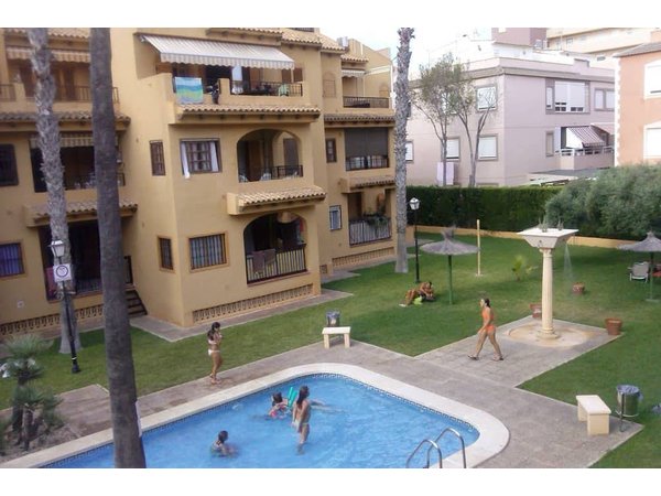 Holiday apartment in Costa Blanca from £65 per night