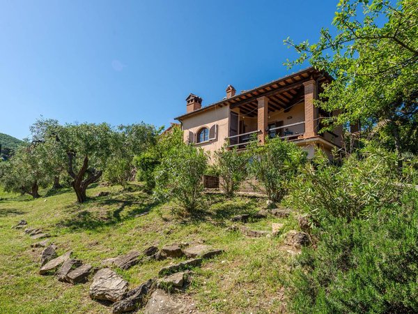 Holiday home in Tuscia from £49 per night