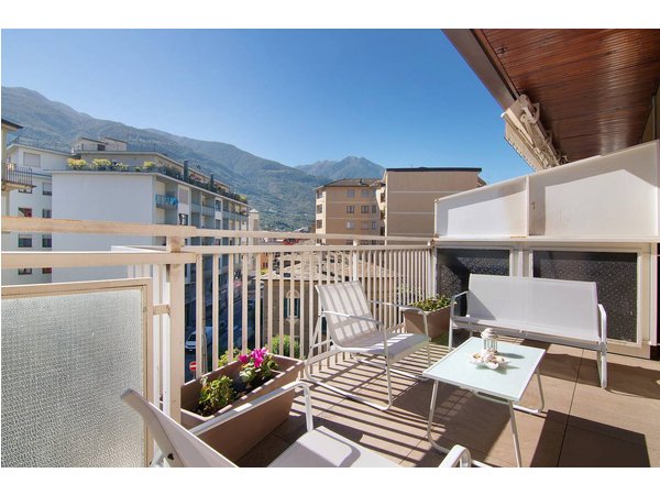 Holiday apartment in Sondrio from £102 per night