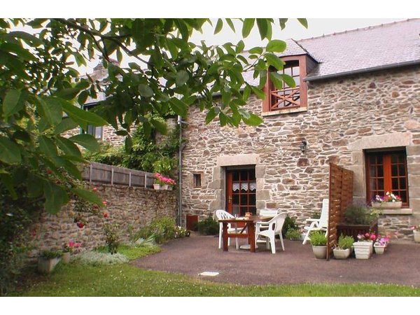 Holiday home in Pleurtuit from £53 per night