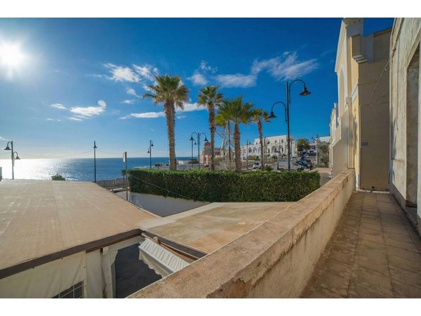 Holiday home in Salento from £52 per night