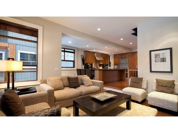 Holiday apartment in Whistler from £500 per night